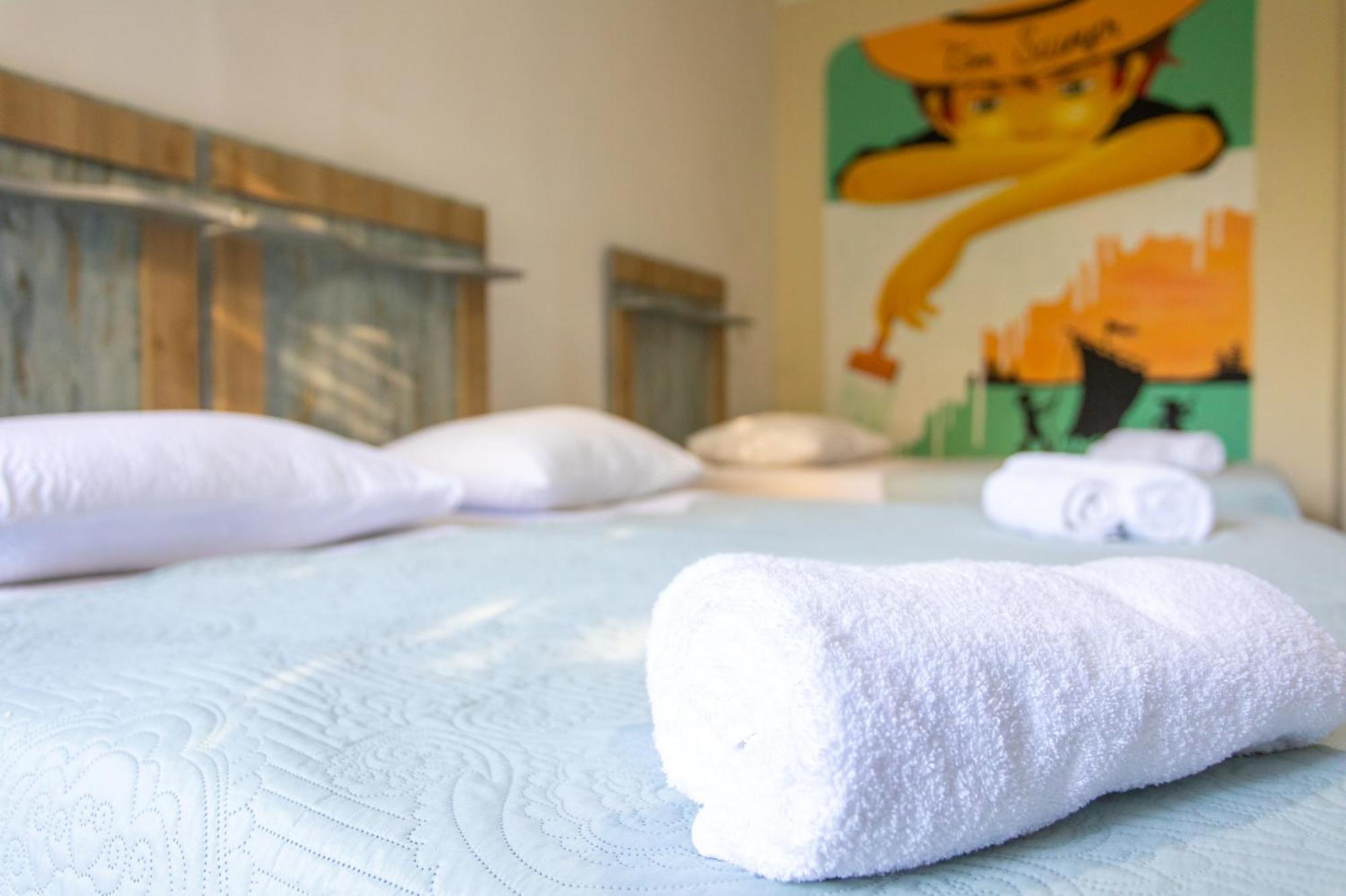 Book Hotel Kutaisi Bagian luar foto
