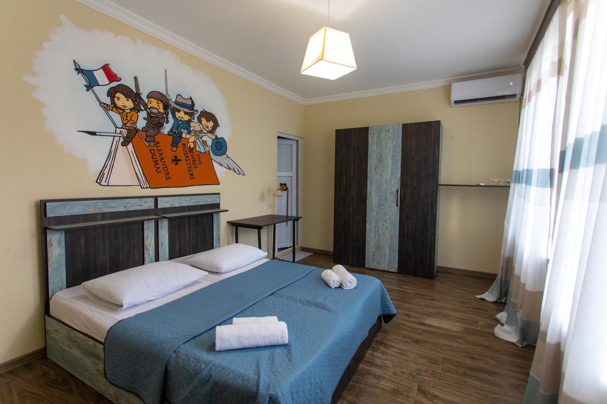 Book Hotel Kutaisi Bagian luar foto
