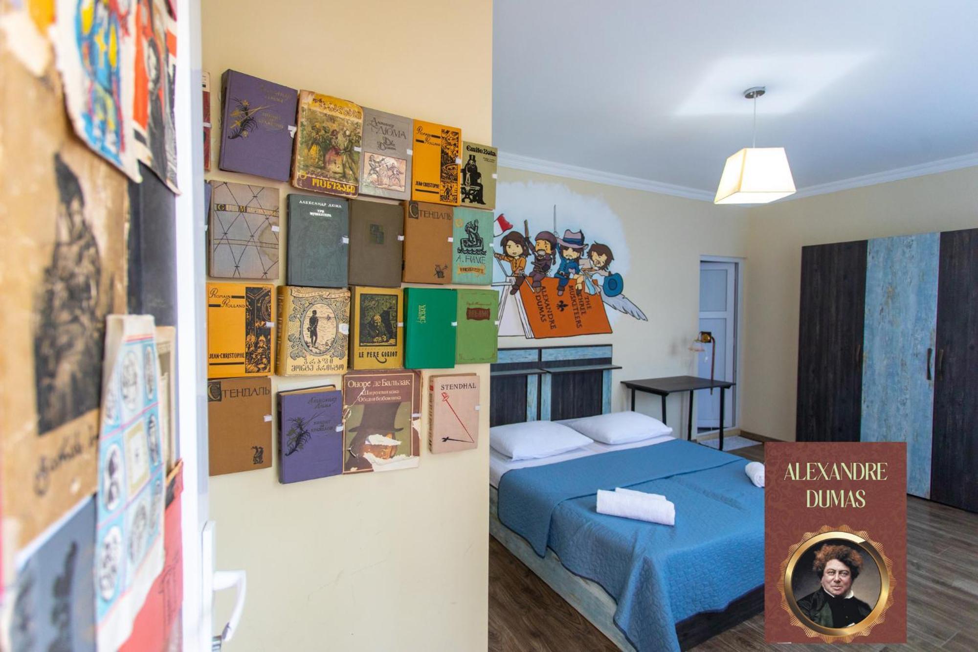 Book Hotel Kutaisi Bagian luar foto